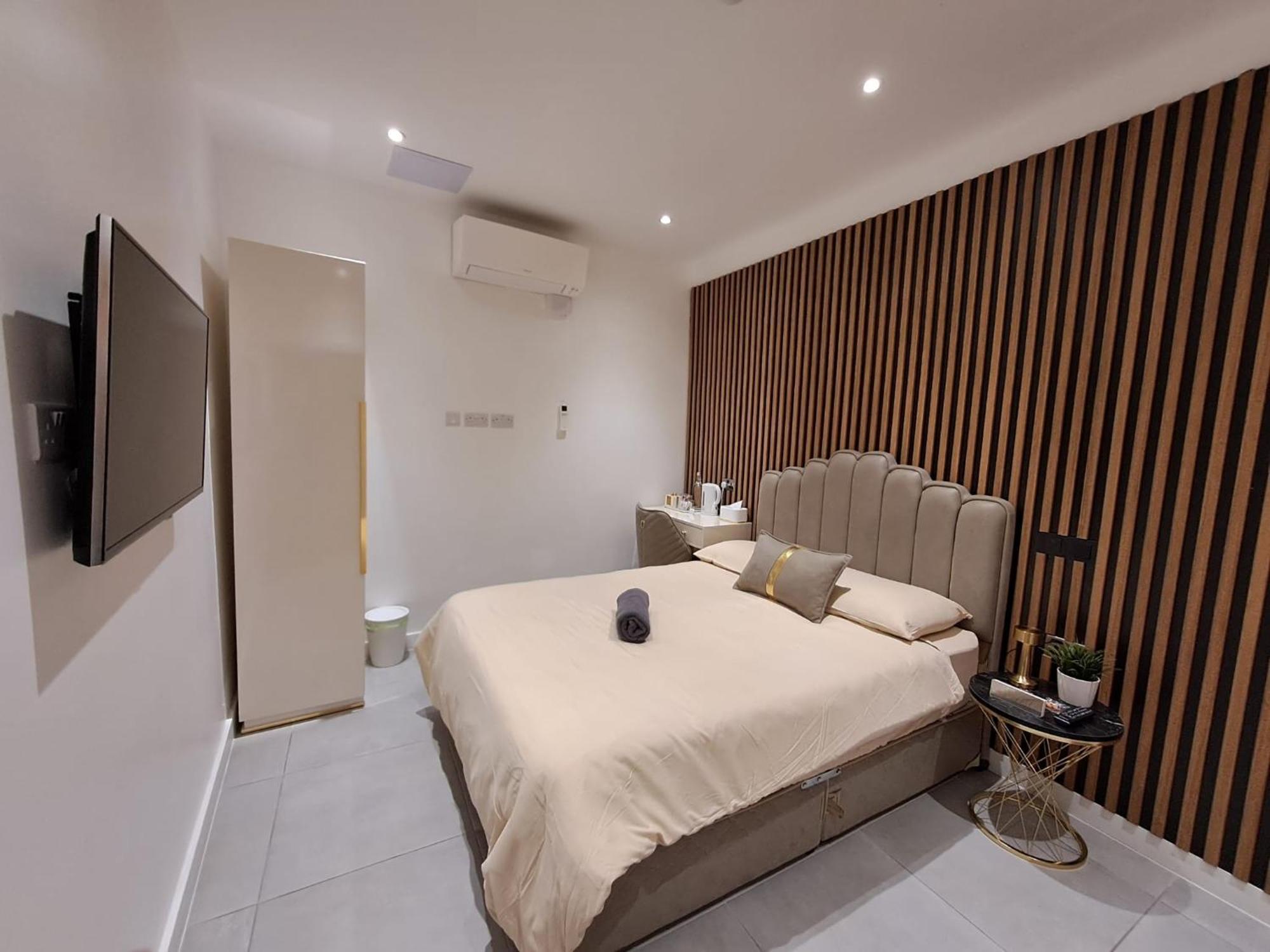 Studio 64 London Bagian luar foto